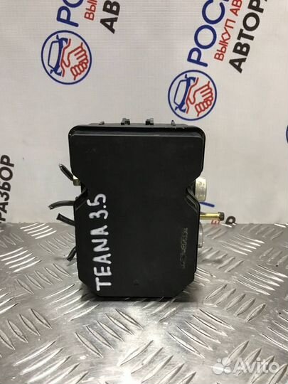 Блок ABS Nissan Teana J31