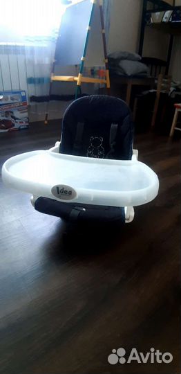 Столик для кормления ребенка