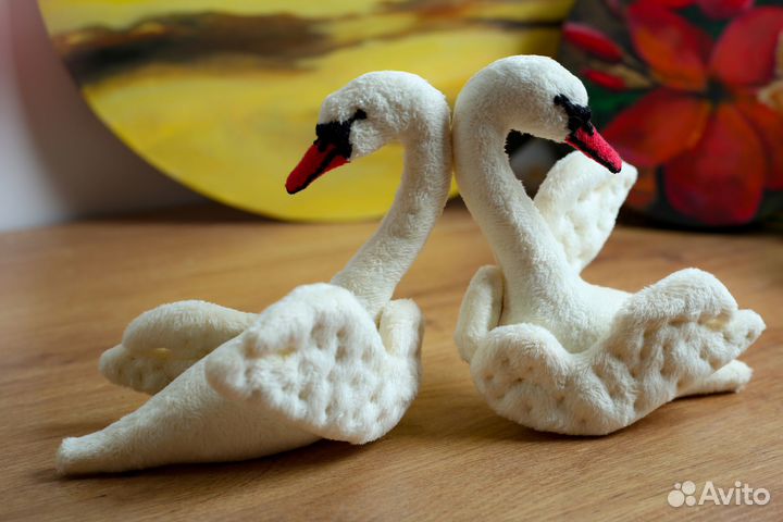 Лебеди белые