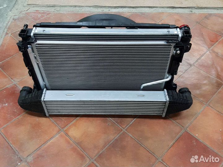 Кассета радиатор мерседес 212 207