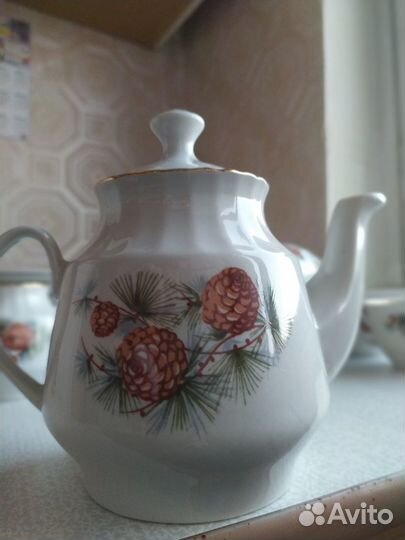 Сервиз чайный кофейный Рига шишки СССР