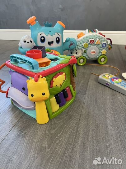 Развивающие игрушки Fisher price