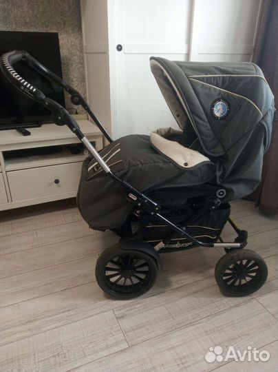 Коляска Emmaljunga