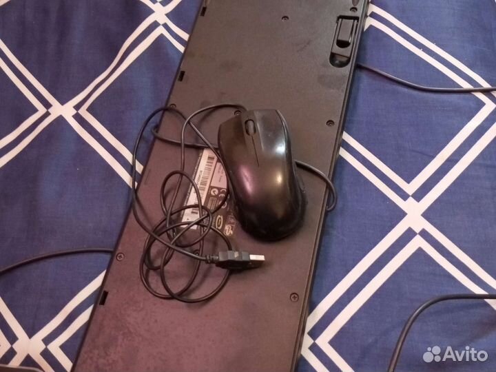 Игровая клавиатура и мышь