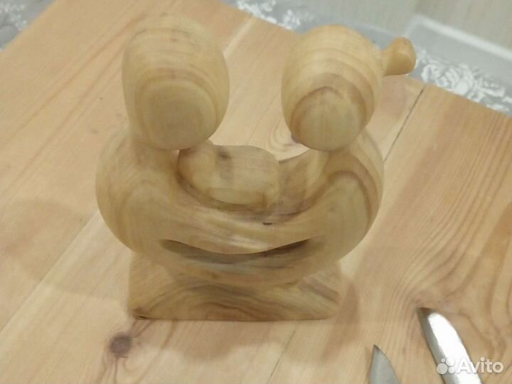 Деревянная фигура