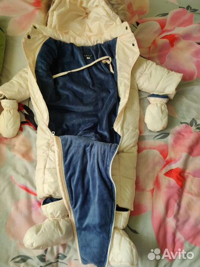 Зимний комбинезон для девочки