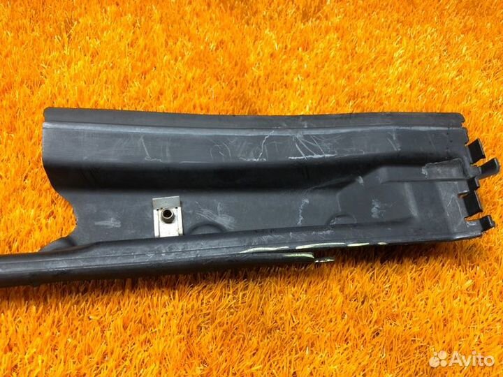 Диффузор радиатора Bmw 5-Series E60 N52B25A 2007