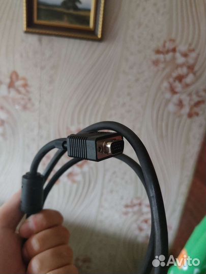 Монитор Samsung S22D300