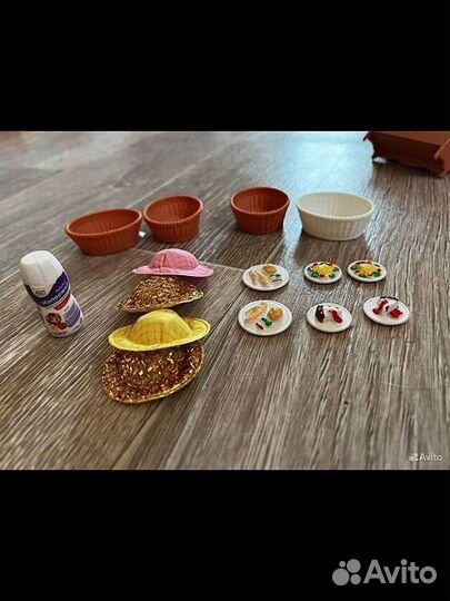 Happy family and Sylvanian families