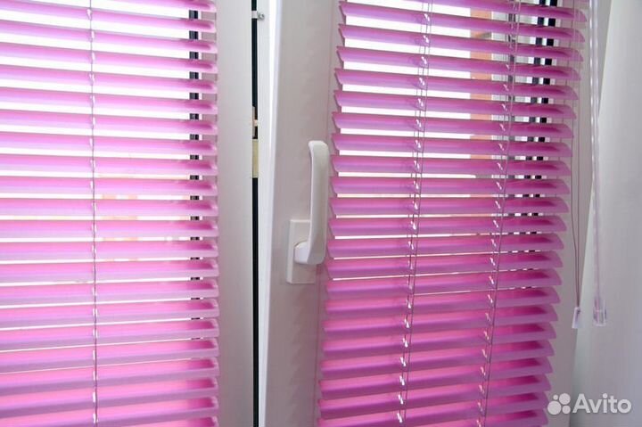 Жалюзи горизонтальные сиреневые