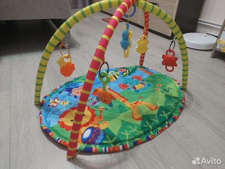 Развивающий коврик для новорожденного