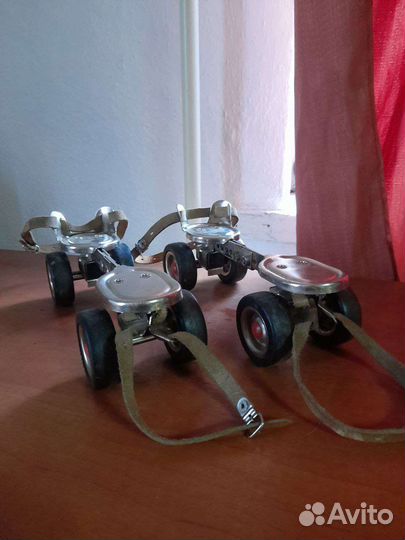 Роликовые коньки СССР