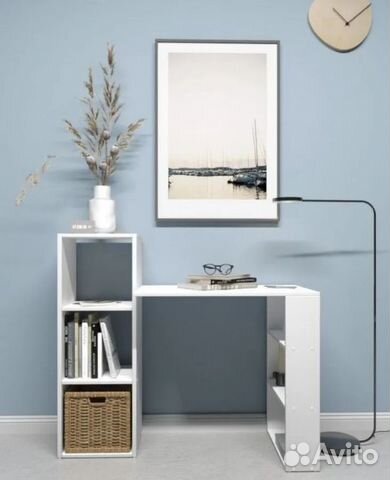 Новые письменные столы. Цвет: белый