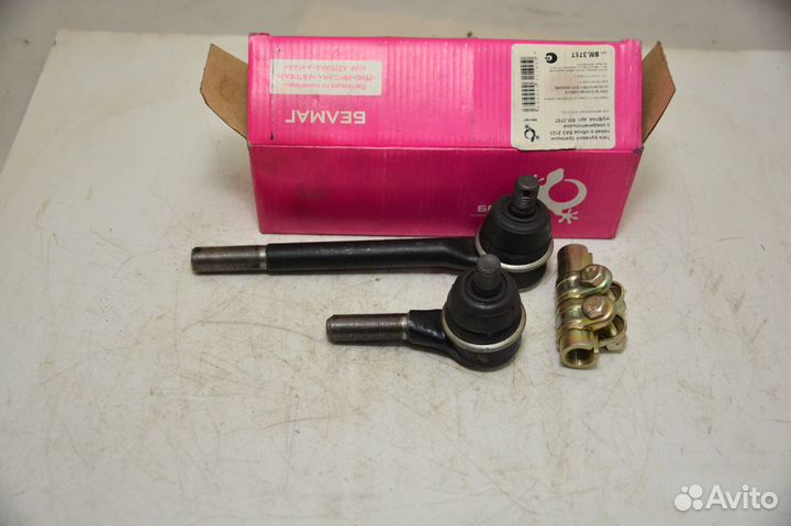 Тяга рулевой трапеции левая в сб. ваз 2123