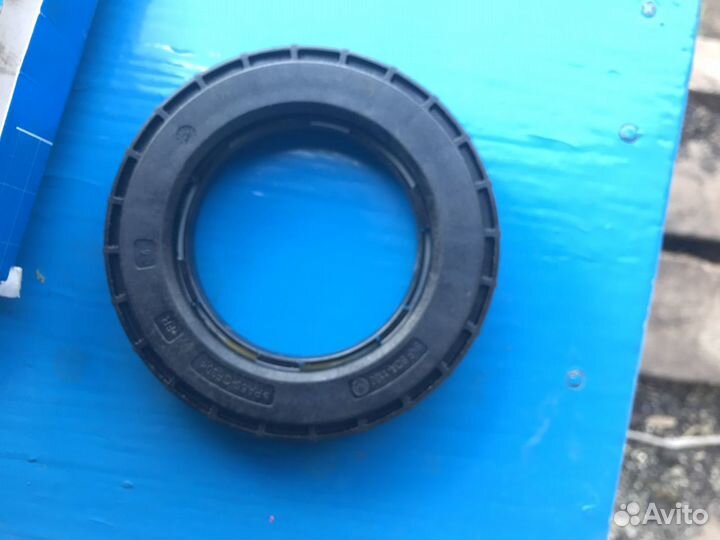 Подшипник опоры амортизатора SKF