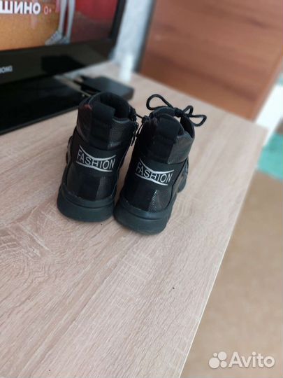 Ботинки детские