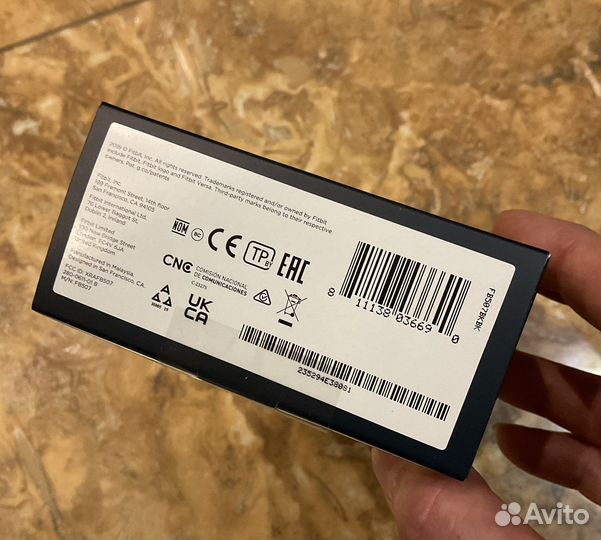 Fitbit Versa 2. Часы. Чёрные. Новые