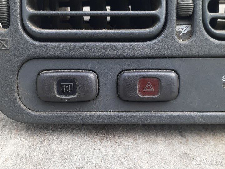 Дефлектор обдува Mitsubishi Galant 7