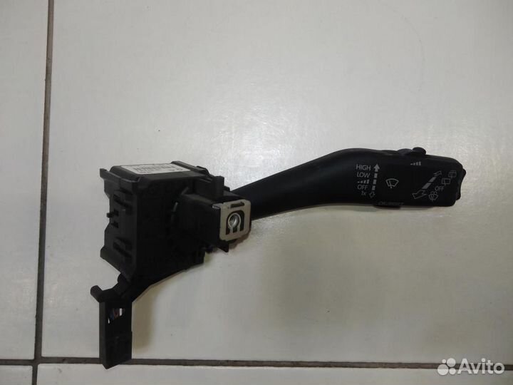 Переключатель стеклоочистителей Volkswagen Tiguan