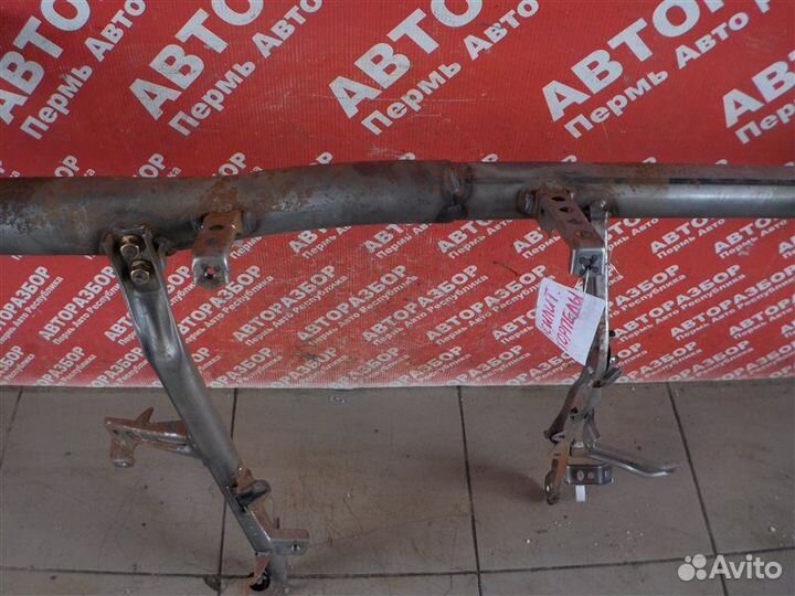 Усилитель торпедо Toyota Rav 4 XA20 1CD FTV 2001