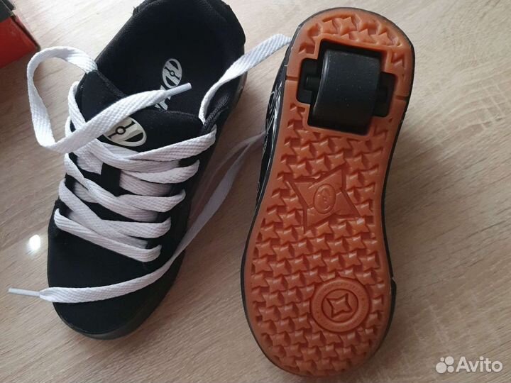 Новые роликовые кроссовки Heelys, eur 31