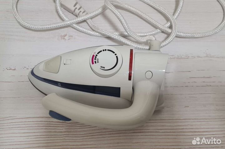 Утюг дорожный trony