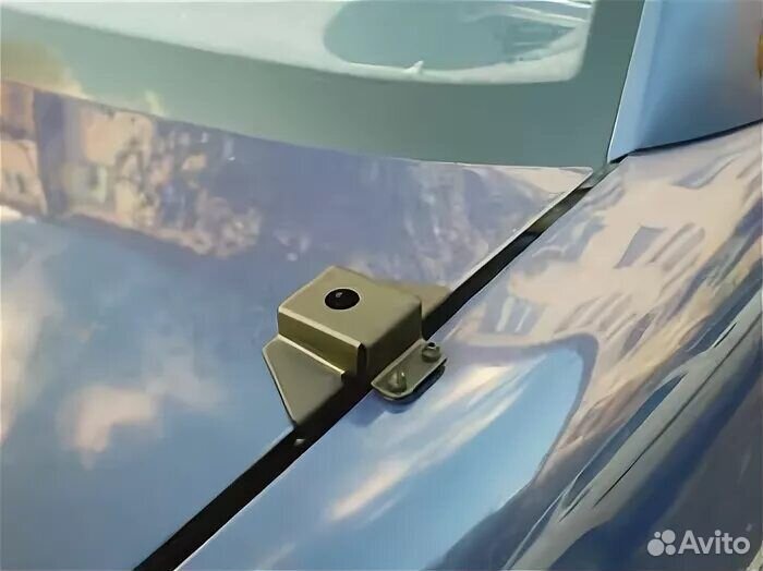 Крепления на крышку багажника для антенны от рации