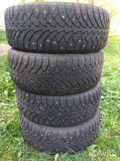 Nokian Tyres Hakkapeliitta 4 205/55 R16