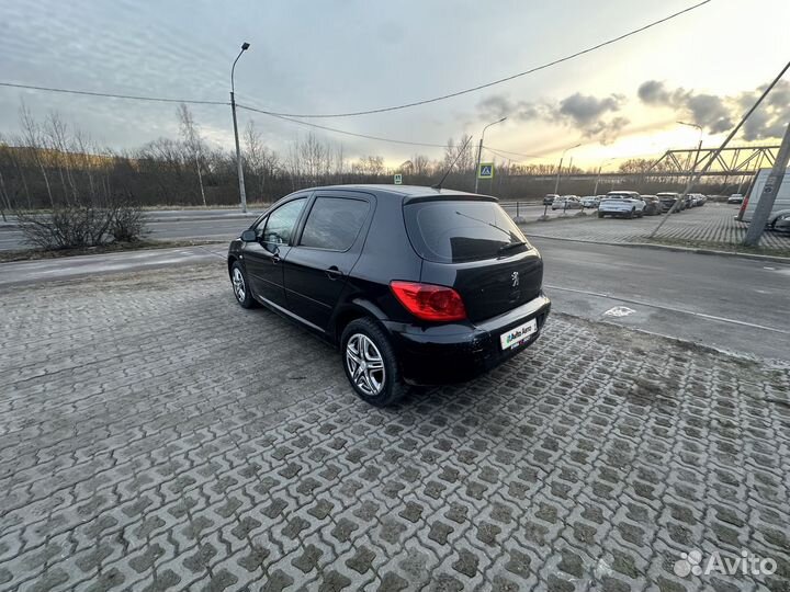 Peugeot 307 2.0 AT, 2007, 210 000 км