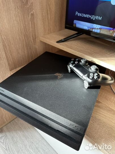 Sony PS4 pro 1tb