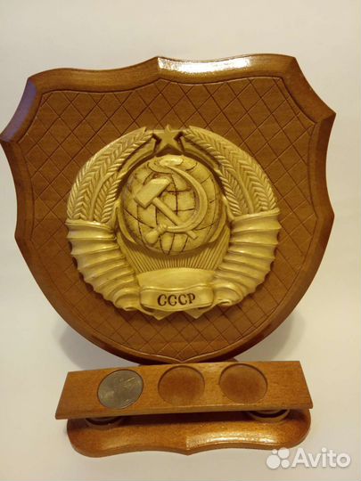 Подставка для монет с советским гербом