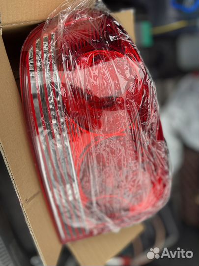 Задний левый фонарь hyundai sonata IV