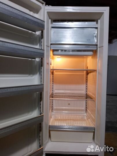 Холодильник ЗИЛ, как новый