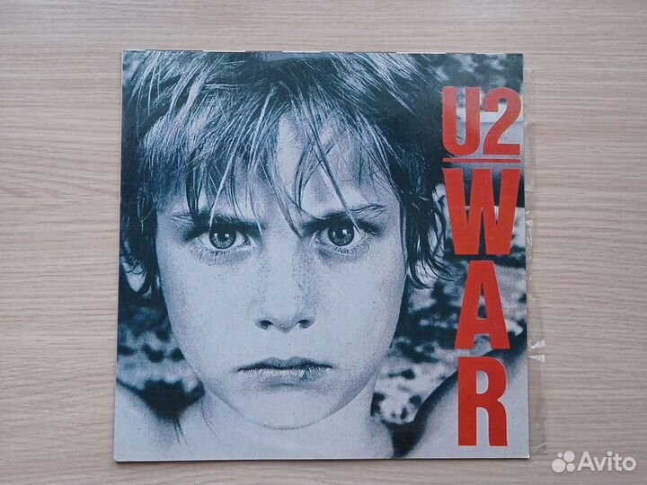 Виниловые пластинки. U2. WAR