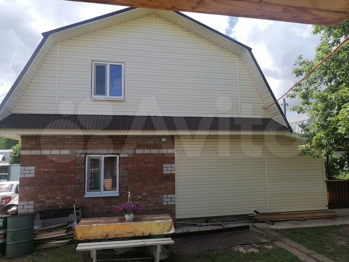 Дача 100 м² на участке 4 сот.