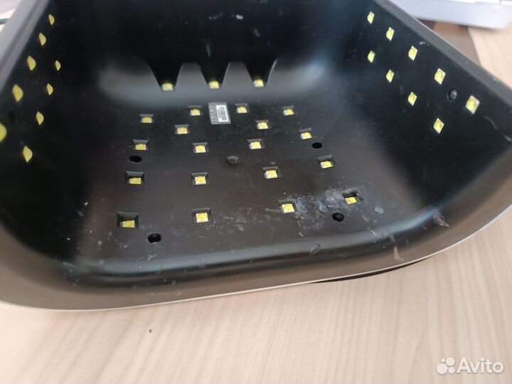 Лампа для маникюра педикюра