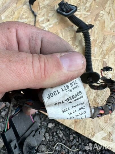 Проводка двери передняя левая Volkswagen Touareg