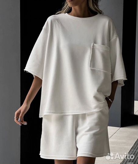 Спортивный костюм женский