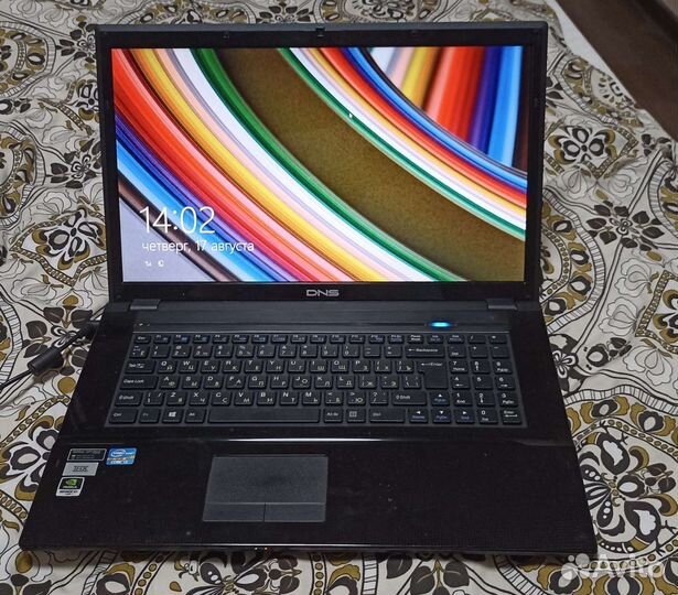 Ноутбук 17 дюймов DNS W270EFQ