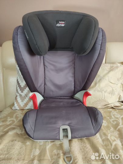 Детское автокресло в машину romer 15-36кг