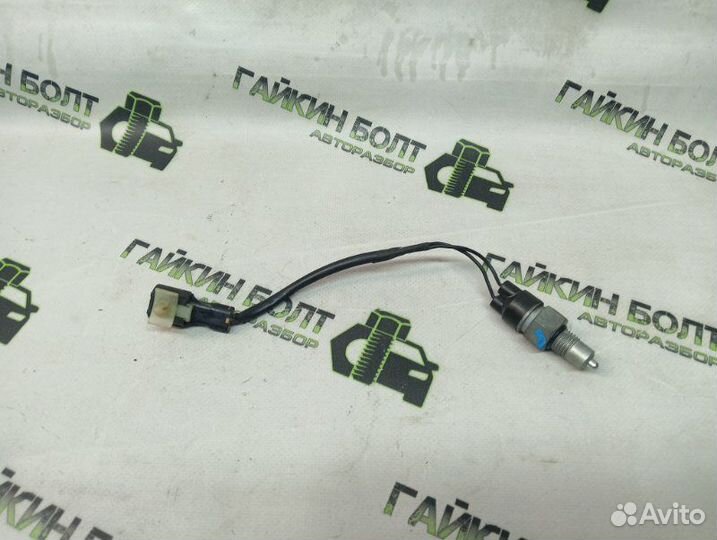 Датчик заднего хода Chevrolet Spark 3 M300 B12D1