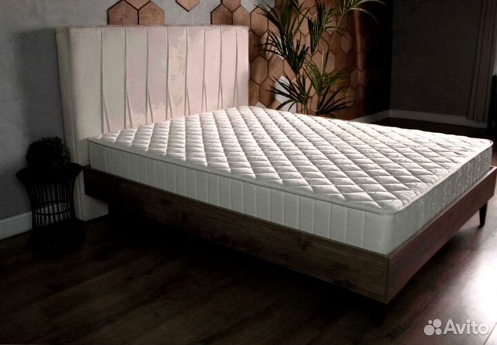 Матрас пружинный новый