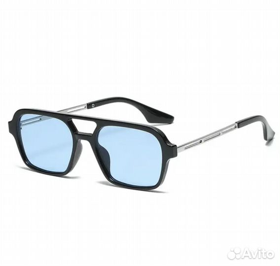 Трендовые очки в ретро стиле