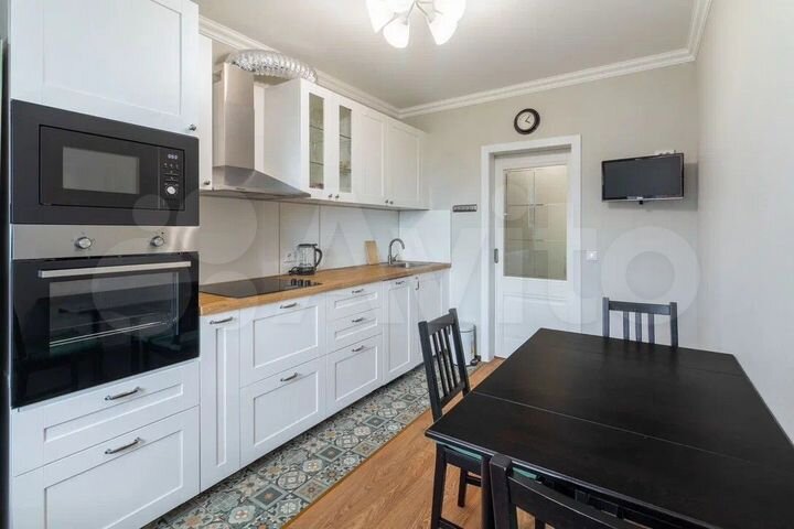 2-к. квартира, 54,6 м², 8/16 эт.