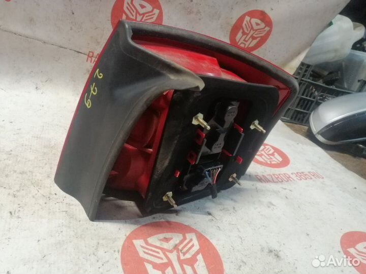 Фонарь задний левый Audi A6 Allroad C5 2.7 BES