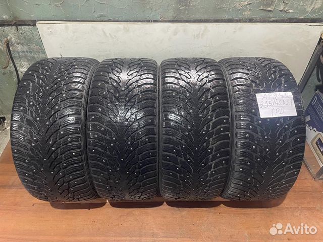 Nokian Tyres Hakkapeliitta 9 SUV 295/40 R21