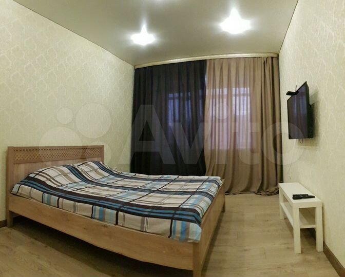 1-к. квартира, 42 м², 2/5 эт.