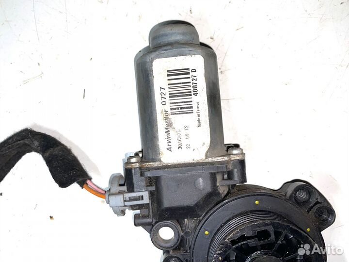 Моторчик стеклоподъемника передний левый Logan