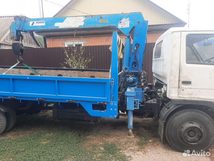 Бортовой грузовик Mazda Titan с КМУ Tadano, 1987