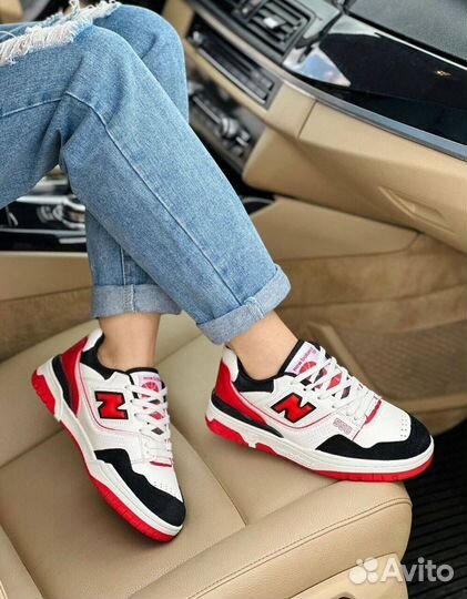 New Balance 550